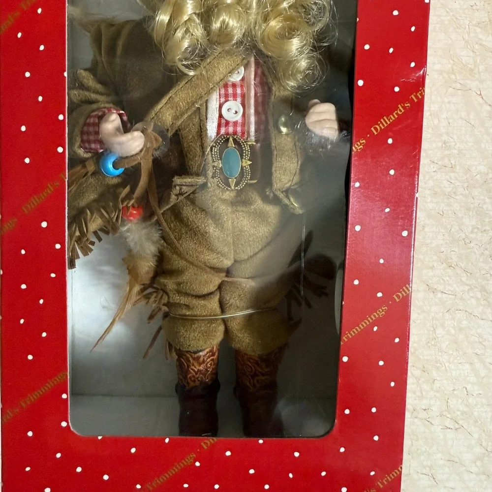 Dillard's Trimmings Cowboy Santa Christmas‎ Figure in Box – Western Decor